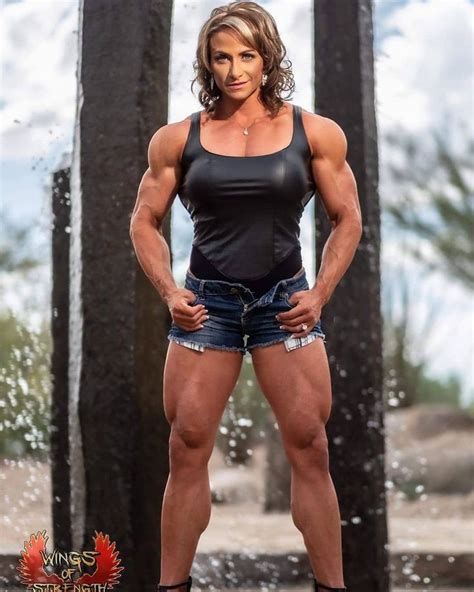 athletic muscular woman|18 of the Most Muscular Women on Instagram .